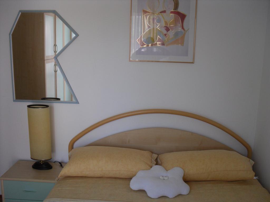 Holiday Pool House PUY Quarto foto
