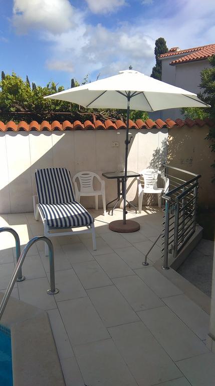 Holiday Pool House PUY Exterior foto