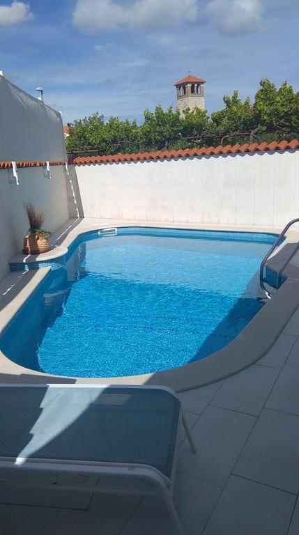 Holiday Pool House PUY Exterior foto